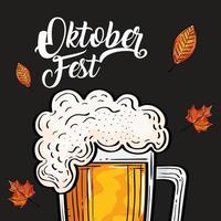 celebración del festival oktoberfest con jarra de cerveza y hojas vector
