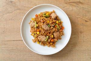 Fried rice with pork and vegetables photo