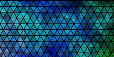 Fondo de vector verde azul claro con triángulos