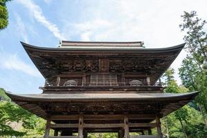 un santuario en kamakura en japón foto