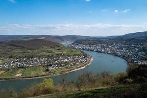 la ciudad de boppard en el área del rin alemán foto