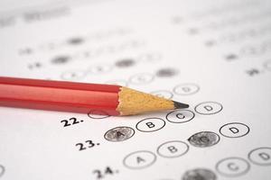 Answer sheets with Pencil drawing fill to select choice, education concept photo