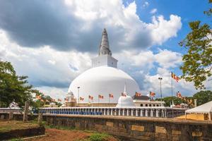 Ruwanwelisaya stupa at Anuradhapura, Sri Lanka photo