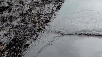 Derrame de petróleo Emergencia de Mauricio por derrame de petróleo de imágenes de video de un barco en tierra