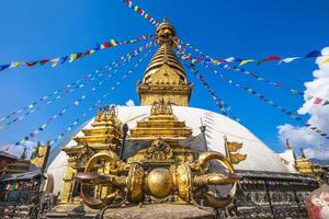 Swayambhunath también conocido como templo de los monos en Katmandú, Nepal foto