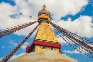 Estupa boudha también conocida como boudhanath en Katmandú, Nepal