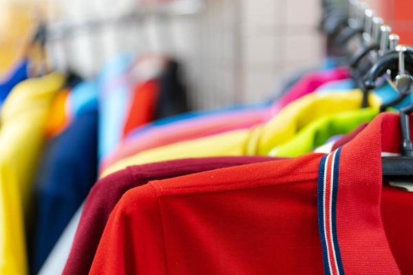 Sell Clothes Online With Print-On-Demand