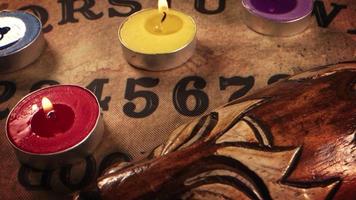 feitiçaria jogo espiritual ouija tabuleiro video