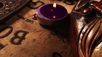feitiçaria jogo espiritual ouija tabuleiro video
