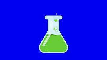 animação de copo de laboratório sendo preenchido com líquido químico de cor verde sobre fundo azul.