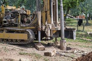 well auger during a job photo