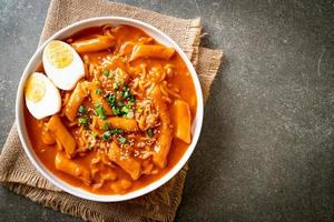 Korean instant noodle and Tteokbokki in Korean spicy sauce - Rabokki photo