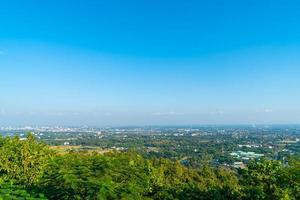 horizonte de la ciudad de chiang mai en tailandia foto