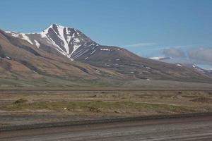 paisaje cerca de longyearbyen, spitsbergen, noruega foto