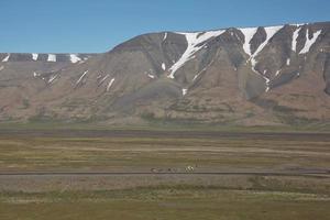 paisaje cerca de longyearbyen, spitsbergen, noruega foto