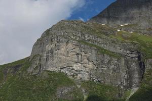 Paisaje en el fiordo de Geiranger en Noruega foto