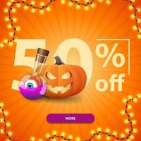 venta de halloween, hasta 50 de descuento, banner de descuento cuadrado naranja con botón, calabaza y poción de bruja vector