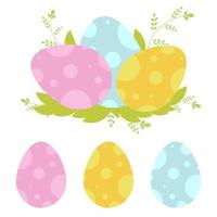 conjunto de huevos de pascua de colores aislados sobre un fondo blanco. con patrón abstracto. Ilustración de vector plano simple. acostarse sobre hojas y briznas de hierba