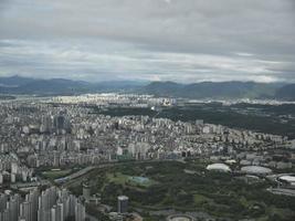 la hermosa vista a la ciudad de seúl desde el aire. Corea del Sur
