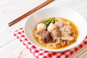 Braised pork noodles bowl