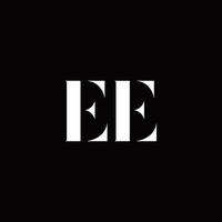 plantilla de diseños de logotipo inicial de letra de logotipo ee vector