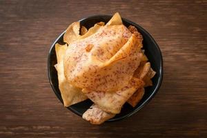 chips de taro - taro en rodajas frito o al horno