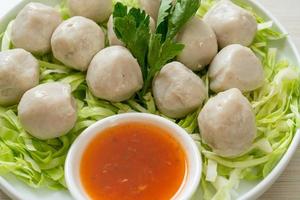 Boiled Fish Balls with Spicy Sauce photo