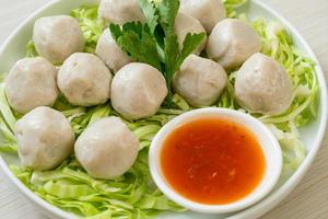 Boiled Fish Balls with Spicy Sauce photo