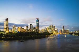 Horizonte de Brisbane en Queensland, Australia foto