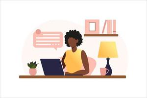 mujer afroamericana sentada en la mesa con ordenador portátil. trabajando en una computadora. freelance, educación en línea o concepto de redes sociales. trabajando desde casa, trabajo remoto. estilo plano. ilustración vectorial. vector