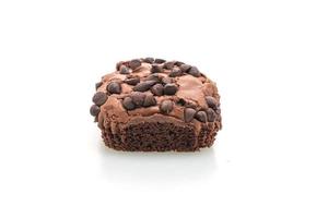 brownies de chocolate amargo con chispas de chocolate encima foto