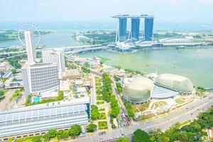 horizonte del paisaje urbano de singapur foto