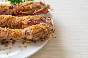 Fried Mantis Shrimp with Garlic photo