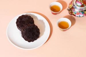 pastel de luna chino sabor chocolate oscuro para el festival del medio otoño