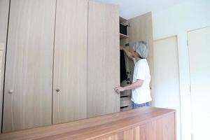 Man and Wardrobe photo