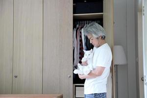 Man and Wardrobe photo