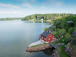 Vistas al canal del mar Farjsundet desde cerca de Godby Aland Finlandia foto