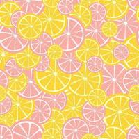 verano de patrones sin fisuras con rodajas de frutas una encima de la otra. limones, naranjas y pomelos de fondo repetitivo. textura textil e imprimible con plantas abstractas y tropicales vector