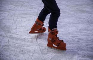 patinaje sobre hielo al aire libre foto