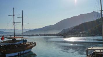 vistas de la mañana de fethiye foto