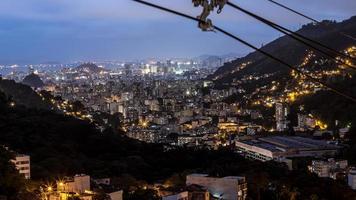 Detalles de la favela de Catrambi en Río de Janeiro - Brasil
