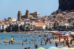 cefalu sicilia en italia foto