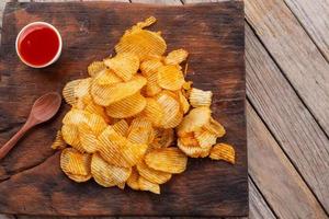 receta casera de papas fritas con pimentón ahumado foto