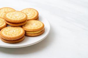 Cookies with butter vanilla cream photo