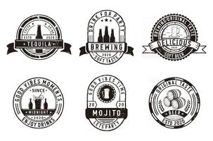 conjunto de insignias vintage cervecería, cervecería y emblemas vector