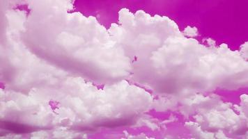 nuages de laps de temps et ciel rose pastel video