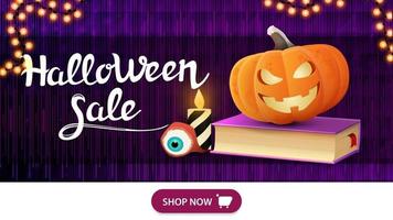 Banner de descuento horizontal para halloween con botón, fondo de neón, libro de hechizos y calabaza. vector