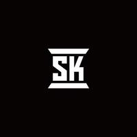 monograma del logotipo de sk con plantilla de diseños de forma de pilar vector
