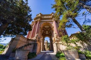 Sunny view of The Palace of Fine Arts photo