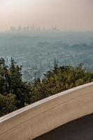 Famoso observatorio Griffith en Los Ángeles, California foto